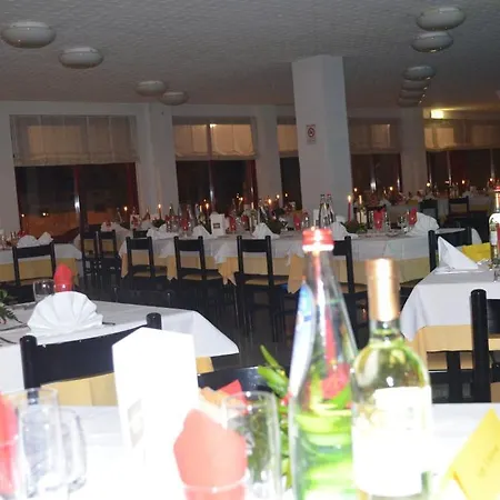 Palmarosa Roseto Degli Abruzzi