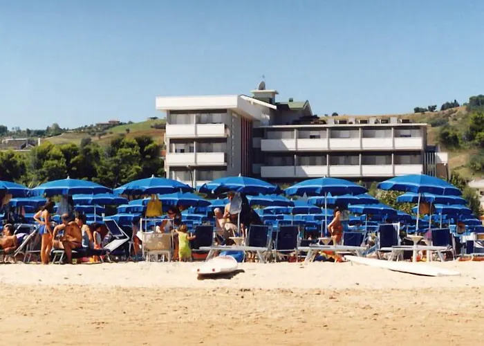 Palmarosa Roseto Degli Abruzzi